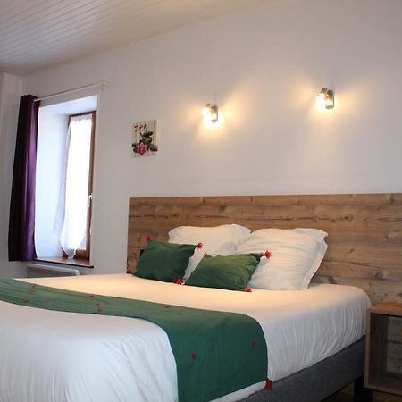 Logis Hotel Auberge De L'Allagnonette Saint-Poncy 외부 사진