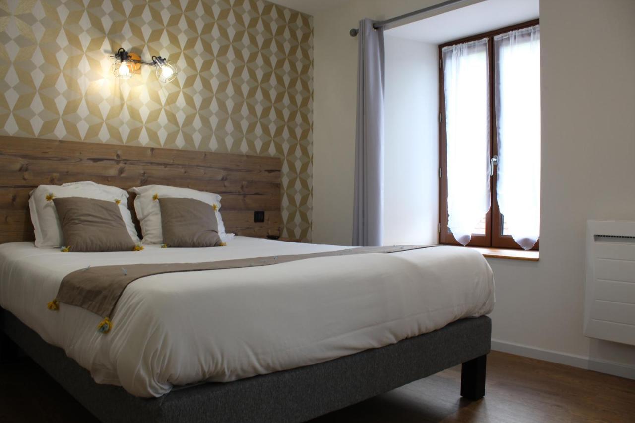 Logis Hotel Auberge De L'Allagnonette Saint-Poncy 외부 사진