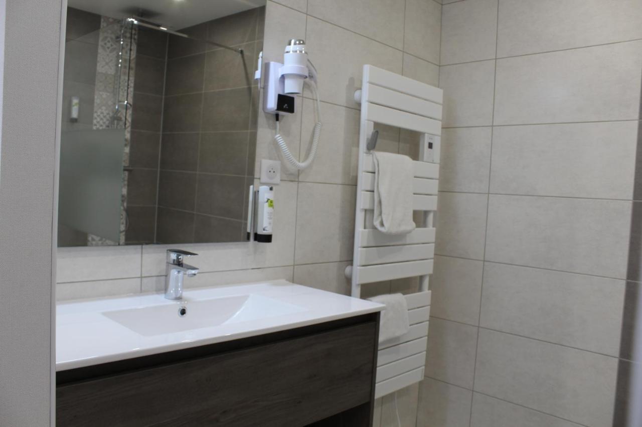 Logis Hotel Auberge De L'Allagnonette Saint-Poncy 외부 사진